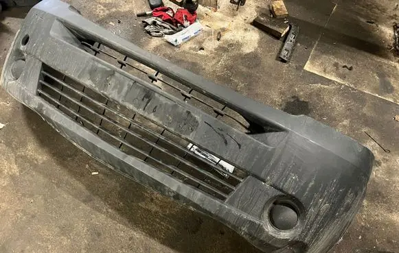 Renault Master II Front bumper