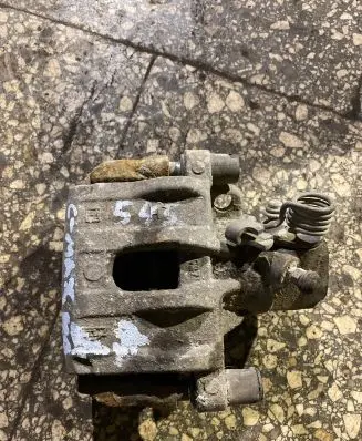 Ford Focus C-MAX Rear brake caliper
