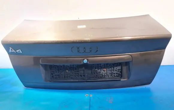 Audi A4 S4 B5 8D Tailgate/trunk/boot lid LZ8P