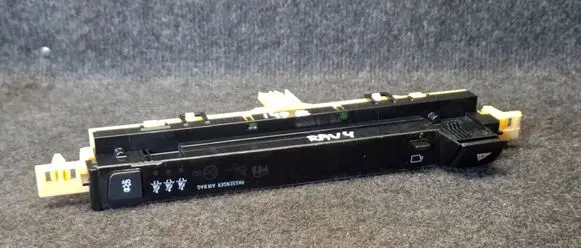 Toyota RAV 4 (XA40) Screen/display/small screen 8395042230 83950-42230 022200998