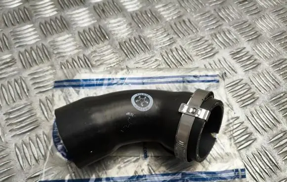 Audi A3 S3 8P Air intake hose/pipe 1K0145838AH
