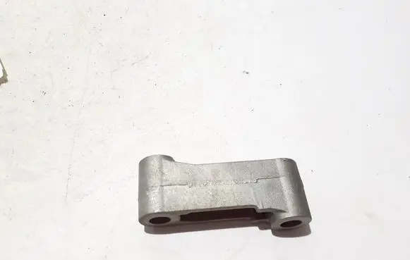 Dacia Duster Engine mounting bracket 113324199R