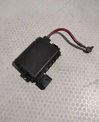 Volkswagen Golf IV Fuse module 1J0937550