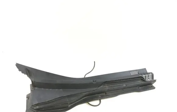Honda CR-V Wiper trim