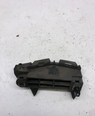 Toyota Avensis T270 Rear bumper mounting bracket 5256305040