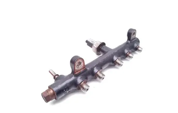Ford Mondeo MK V Fuel main line pipe 9674300080