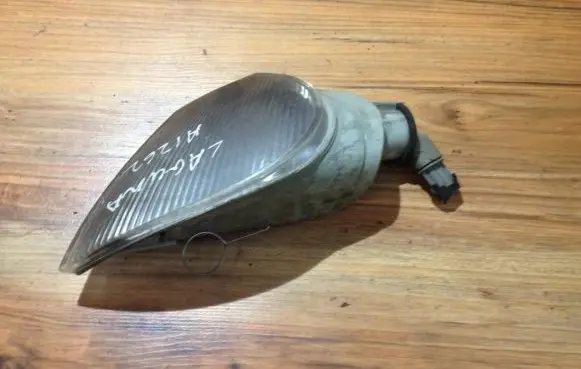 Renault Laguna I Front indicator light 67625930