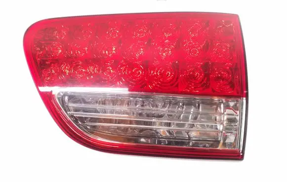 Citroen C-Crosser Tailgate rear/tail lights