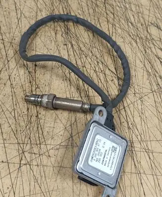 Mercedes-Benz C W205 Lambda probe sensor A0009059703