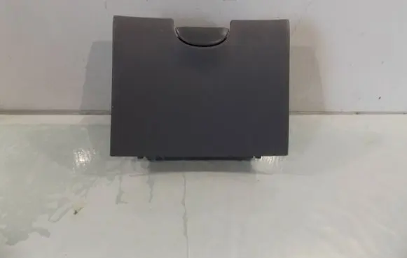 Toyota Yaris Glove box 555500D010