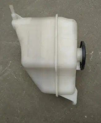 Hyundai Santa Fe Coolant expansion tank/reservoir 254302W000