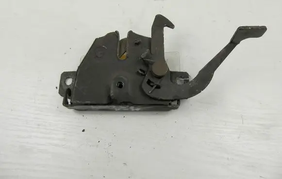 Toyota Hiace (H10) Engine bonnet/hood lock/catch 