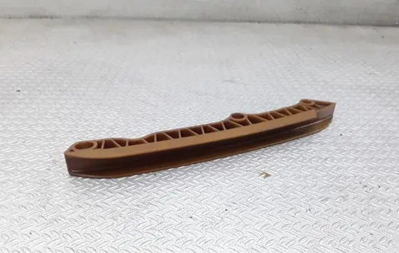 Volkswagen Polo IV 9N3 Slide rail for timing chain 