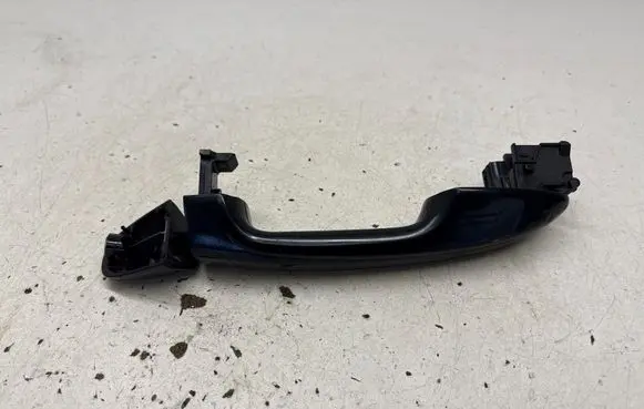 Toyota RAV 4 (XA40) Front door exterior handle