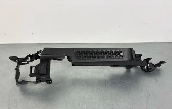 BMW 3 G20 G21 Other trunk/boot trim element 7450726 15054410