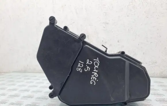 Volkswagen Touareg I Fuse box set 7L0937576B