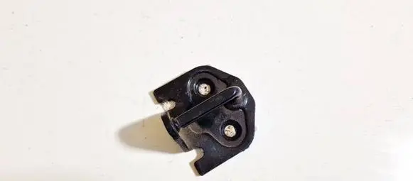 Ford Focus C-MAX Rear door lock loop/hook striker 3m51r21082bc 3m51-r21882-bc