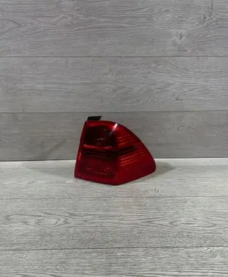 BMW 3 E90 E91 Rear/tail lights 7160062