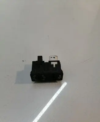 BMW 3 F30 F35 F31 AUX in-socket connector 9229246