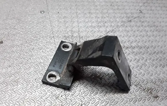 Rear door upper hinge