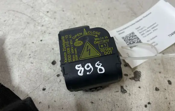 Jaguar X-Type Headlight ballast module Xenon 021661