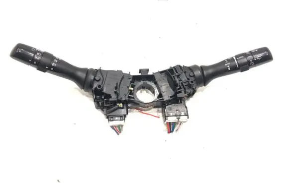 Toyota Auris 150 Wiper turn signal indicator stalk/switch 0233117F613