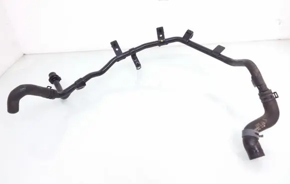 Audi Q5 SQ5 Engine coolant pipe/hose 04L122157BA 04L121157A 04L121157