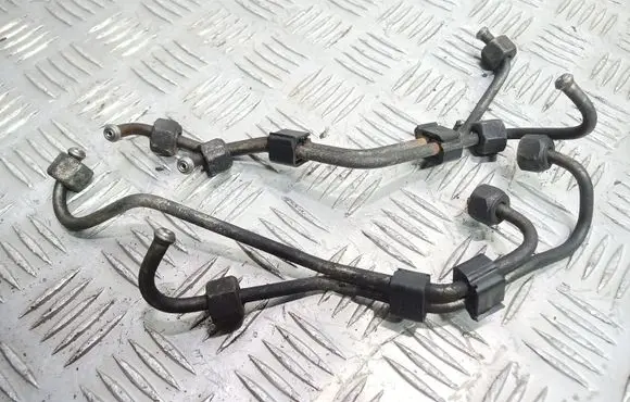 Seat Alhambra (Mk1) Fuel injector supply line/pipe 