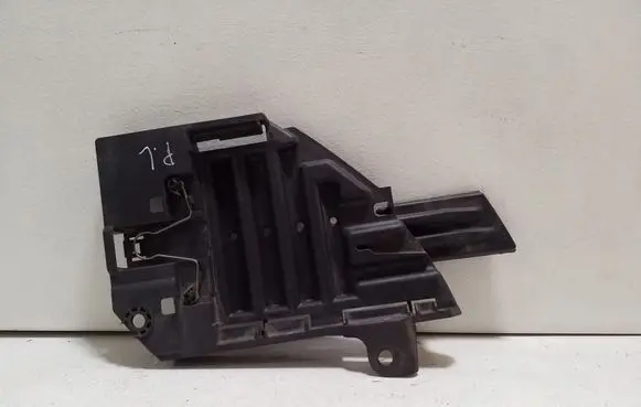 Land Rover Discovery Sport Headlight/headlamp mounting bracket 00183541