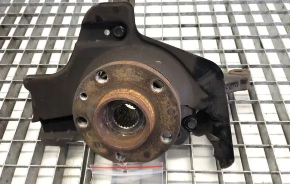 Fiat Tipo Front wheel hub spindle knuckle