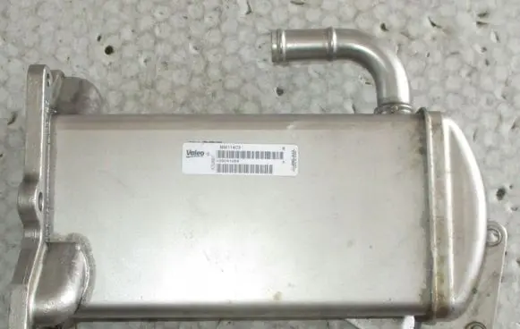 Volkswagen Transporter - Caravelle T6 EGR valve cooler V29041284