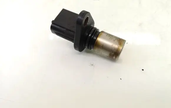 Toyota Avensis T250 Camshaft speed sensor 9091905026 0296000660