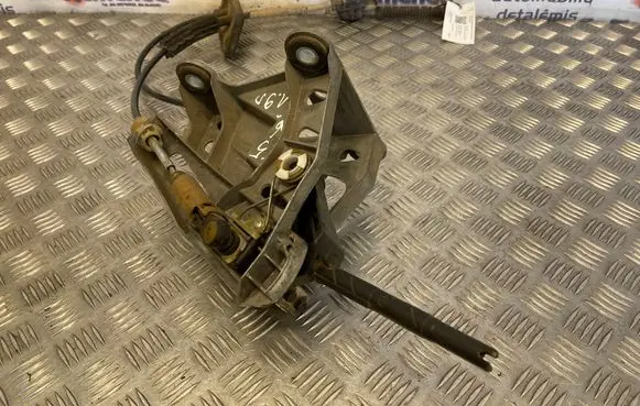 Volkswagen Transporter - Caravelle T5 Gear shift cable linkage 7H2711877
