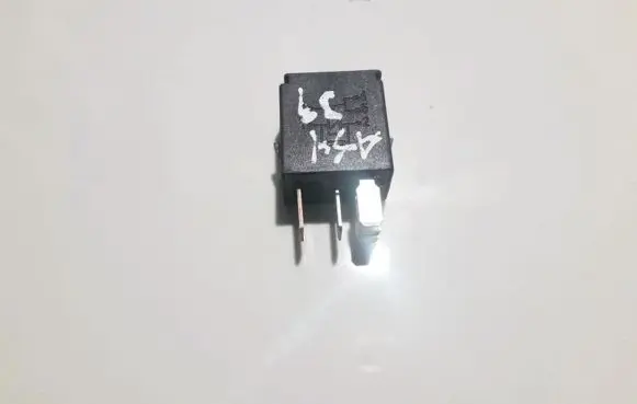 Nissan Almera Tino Other relay 252309f905 4rd007814-04
