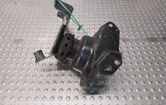 Volkswagen Polo III 6N 6N2 6NF Engine mount vacuum valve 6N0199561F