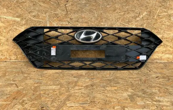 Hyundai i20 (BC3 BI3) Front bumper upper radiator grill 86351Q0200 K509027