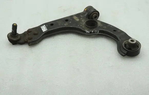 Alfa Romeo Giulietta Front control arm 50521046