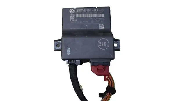 Audi A4 S4 B8 8K Gateway control module 8R0907468N
