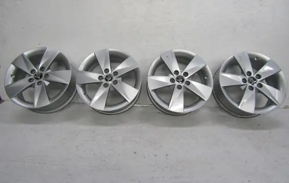 Skoda Fabia Mk2 (5J) R15 alloy rim 5J0601025AB