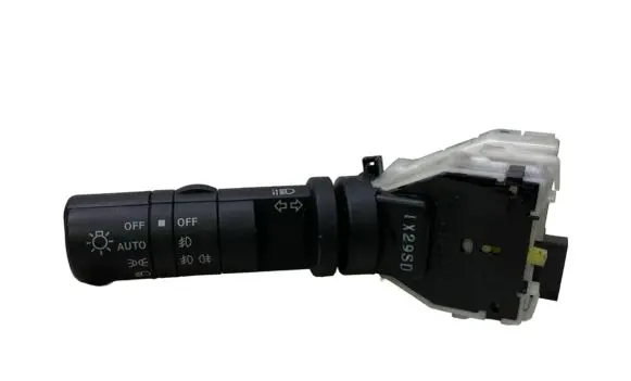 Nissan Qashqai Indicator stalk 14425