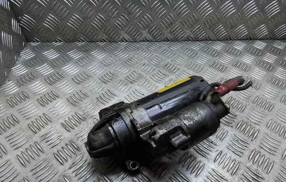 BMW 3 E90 E91 Starter motor 
