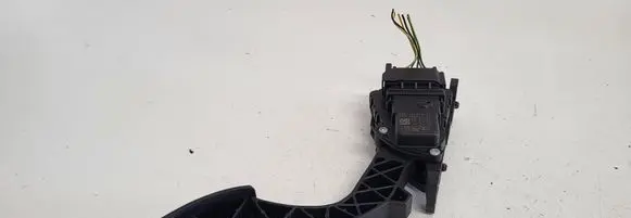Volvo V50 Accelerator throttle pedal 4M519F836AH 6PV00864101