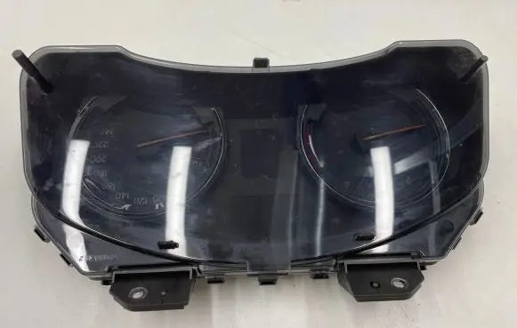 Toyota Avensis T270 Speedometer (instrument cluster) 8380005K20 MB2574406795