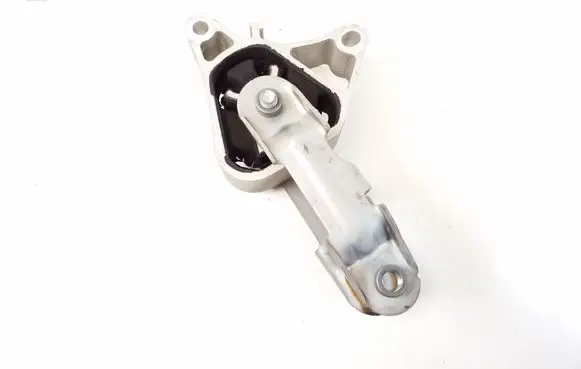Engine mount bracket