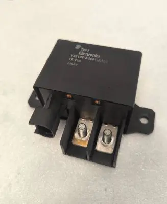 BMW 3 E90 E91 Coolant fan relay V23132