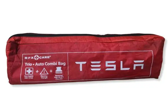Tesla Model S First aid kit 