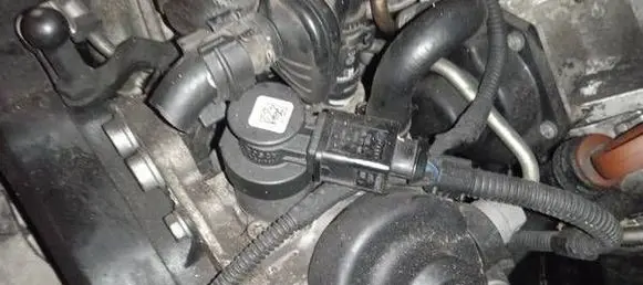 Mitsubishi Lancer X Fuel injection high pressure pump 0445010507 03L130755