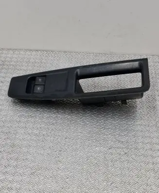 Volkswagen Polo Electric window control switch 6Q1867171E