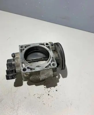 Volvo S40, V40 Throttle valve 9186780 019615 100721