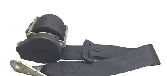 Rear seatbelt